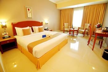 Camelot Hotel
